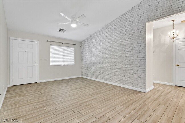 Building Photo - 5370 Cholla Cactus Ave