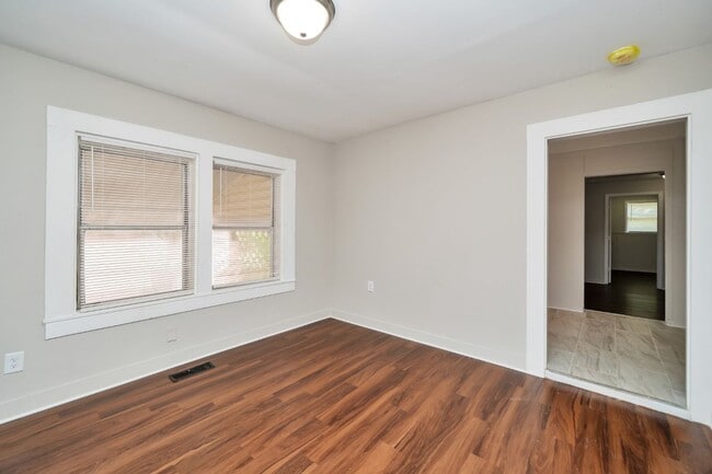 Building Photo - Newly Renovated House for Rent in Leeds, AL – 3 Bed, 2 Bath!