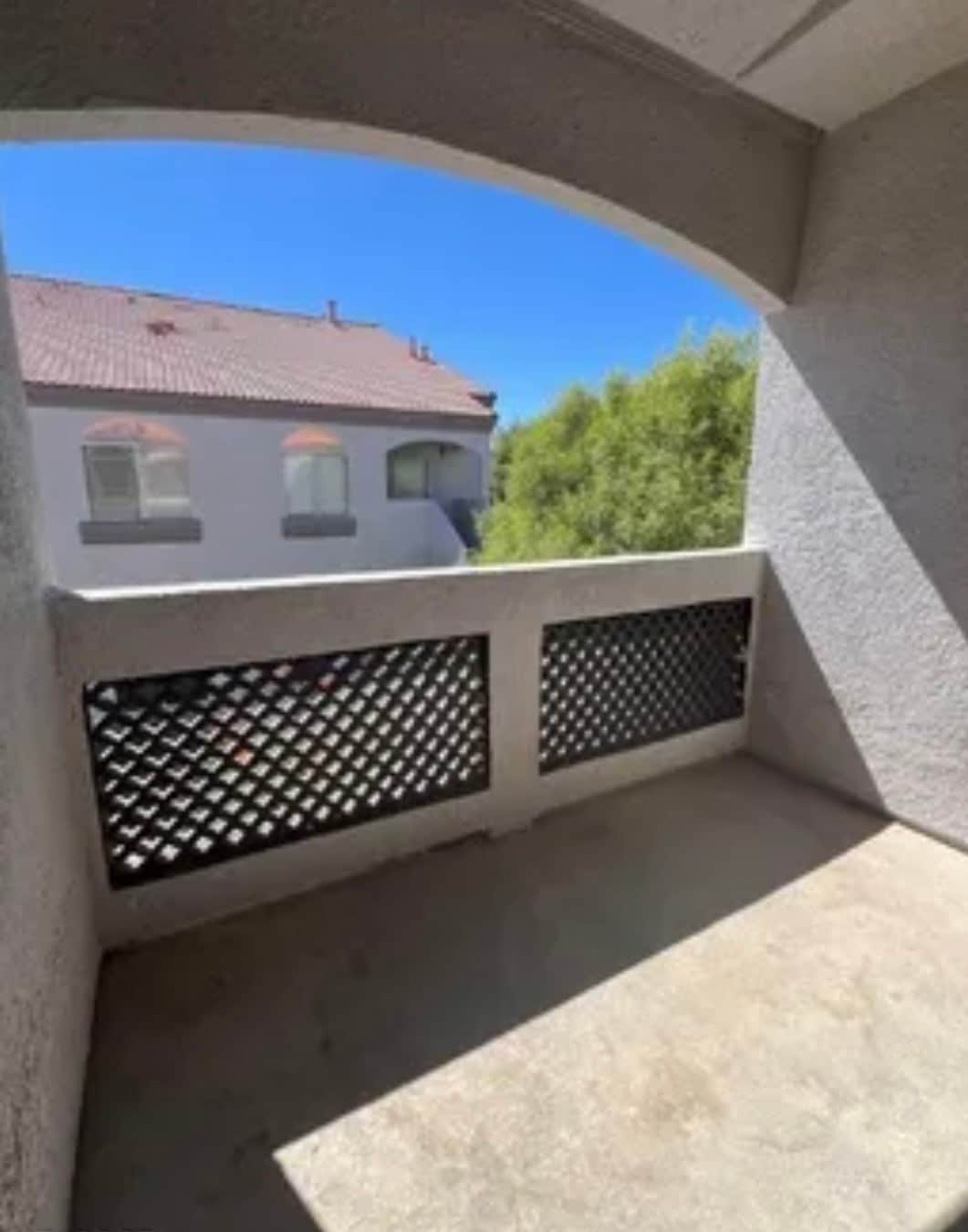 Building Photo - 700 Carnegie St