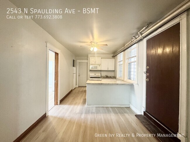 Building Photo - 2543 N Spaulding Ave