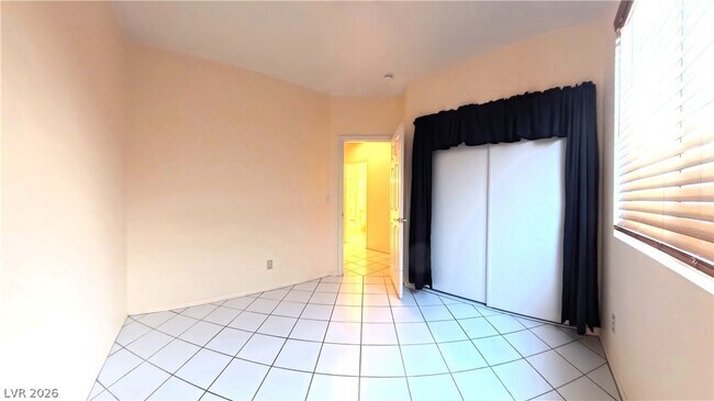 Building Photo - 4844 Jadero Dr