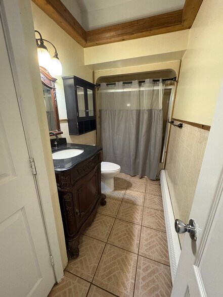 Building Photo - 14 Classon Ave