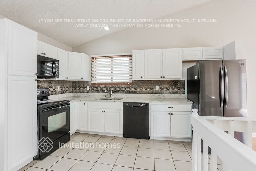 Building Photo - 17341 E Wagontrail Pkwy
