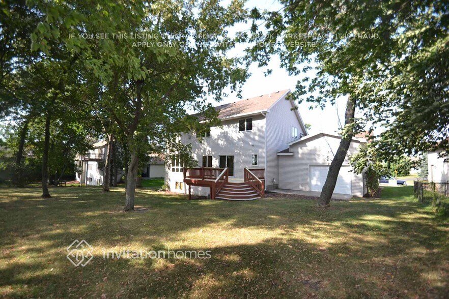 Primary Photo - 2046 149th Ave NW
