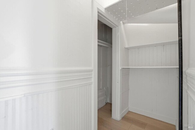 Building Photo - 172 Bella Vista Ave