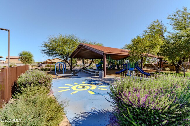 Building Photo - 17478 W Paraiso Ln