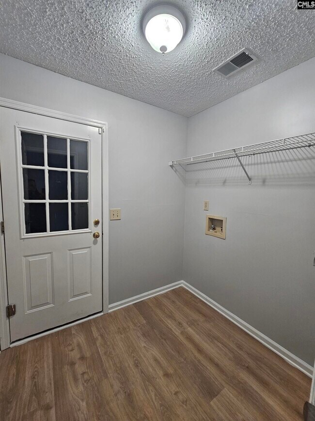 Building Photo - 400 Whitehurst Way