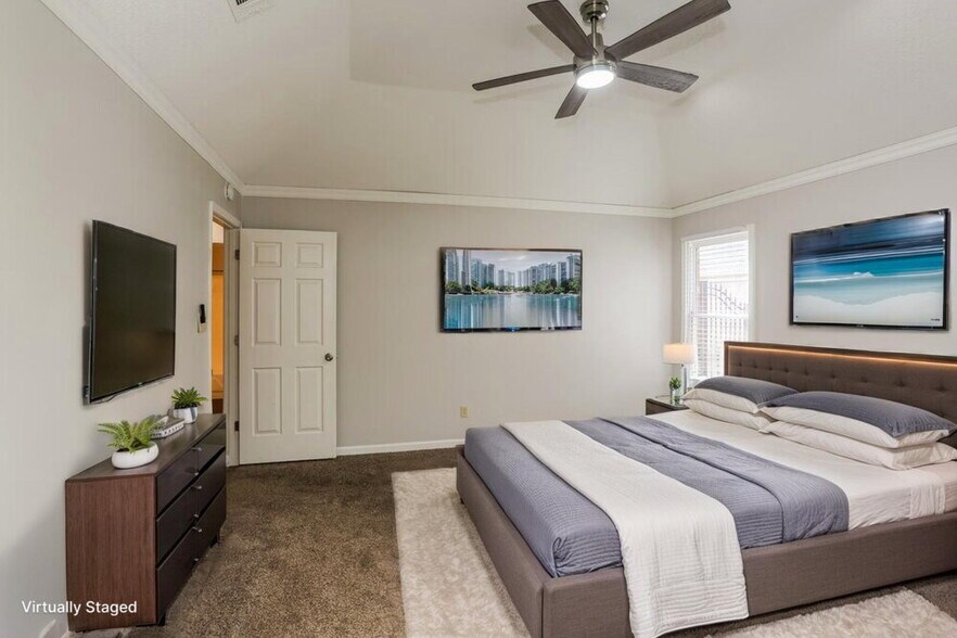 Building Photo - 8674 Leaf Manor Cove