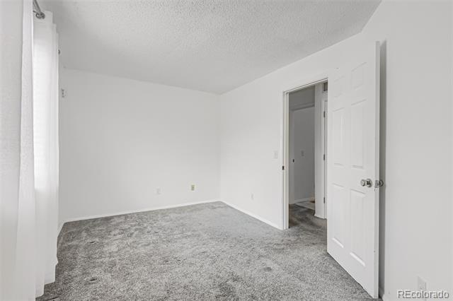 Building Photo - 920 S Dawson Way