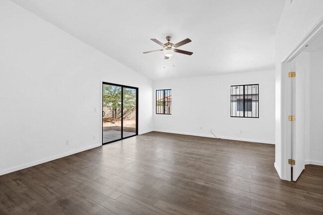 Building Photo - 3680 W Ostler St