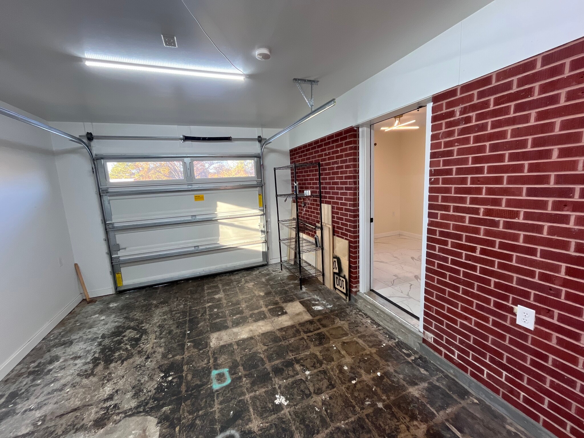 Building Photo - 100 Pecan Park Dr