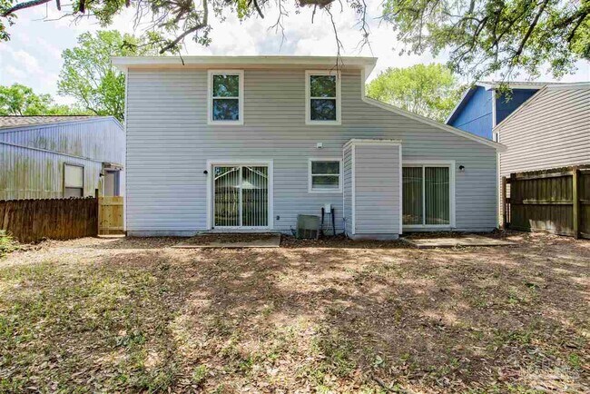 Building Photo - 6908 Weatherwood Pl