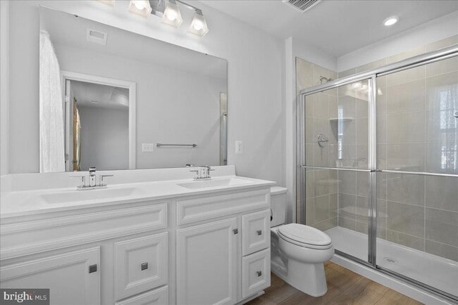 Building Photo - 10302 Heritage Trl Ct