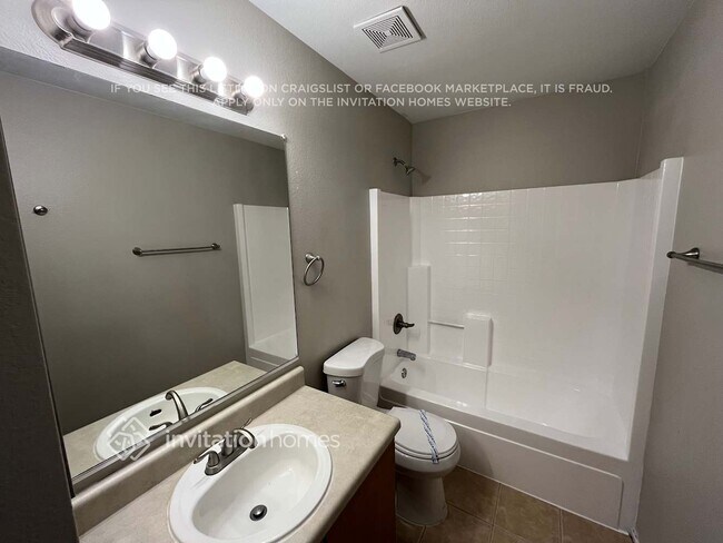 Building Photo - 11545 W Larkspur Rd