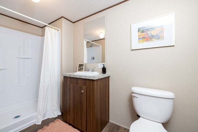 Building Photo - My- 88