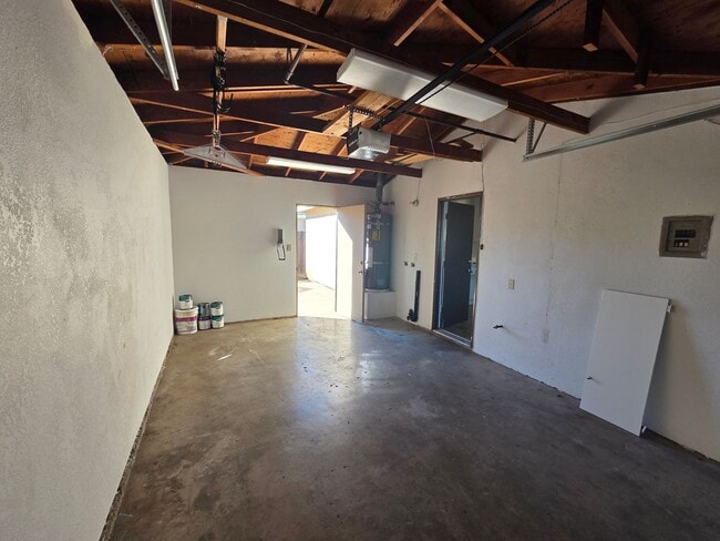 Building Photo - Two bedroom house for rent with garage