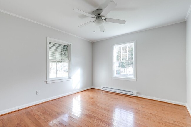 Building Photo - Cozy, Two Bedroom Home in Midlothian Avail...