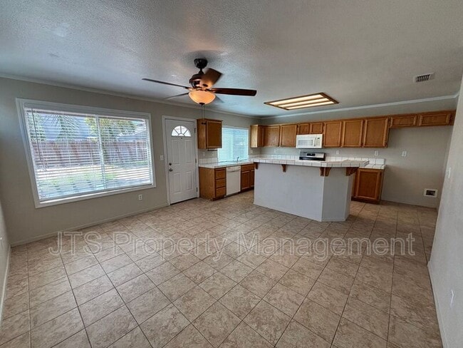 Building Photo - 6620 Verandah Ct