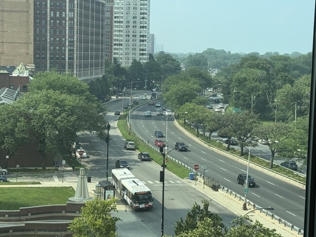 Building Photo - 3600 N Lake Shore Dr