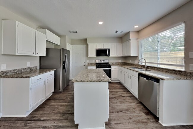 Building Photo - 4919 Cotter Lake Dr