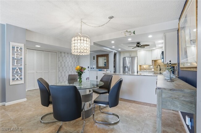 Building Photo - 5 Bluebill Ave