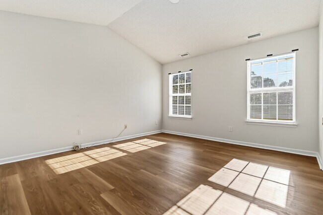 Building Photo - 1428 Nature Pl