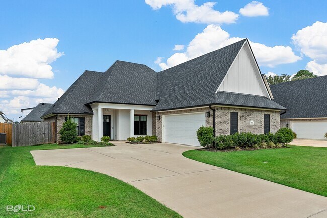 Building Photo - Gorgeous Home For Rent!!