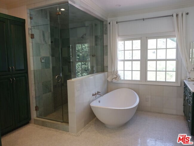 Building Photo - 2509 Cardigan Ct
