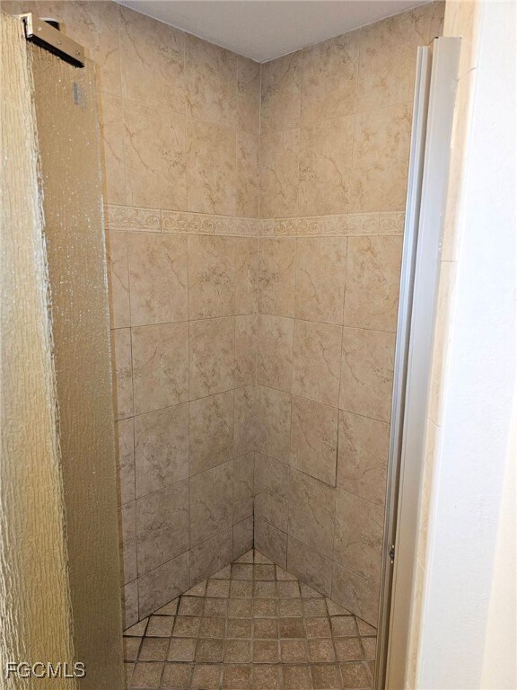 Building Photo - 1900 NW 33rd Ave