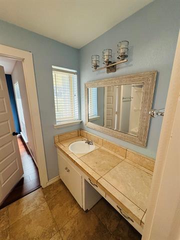 Building Photo - 2615 Gladiolus Ln