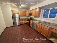 Building Photo - Two Bedroom One Bath Apartment Four Minute...