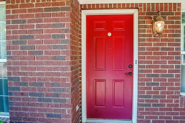 Building Photo - This beautiful home is located in a quiet private neighborhood and perfect for a serene living at...