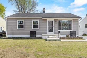 Building Photo - 1016 Amelia St