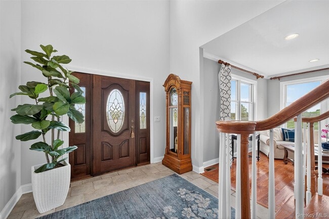 Building Photo - 11 Dorian Way