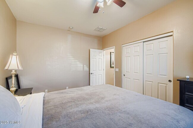 Building Photo - 46108 W Morning View Ln