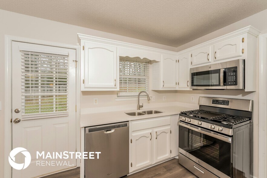 Building Photo - 4604 Bonnett Cir