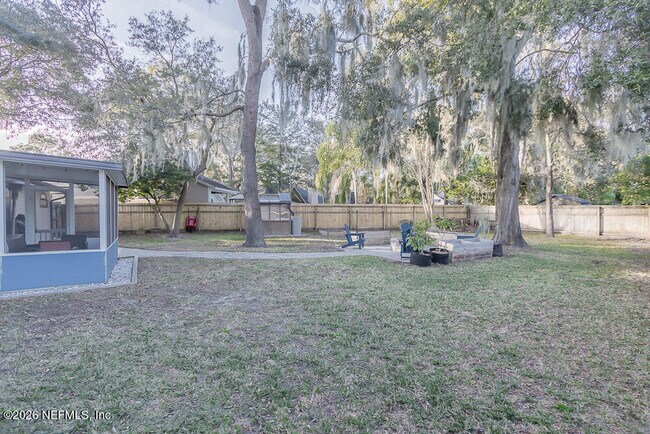 Building Photo - 12041 Wren Hollow Ct