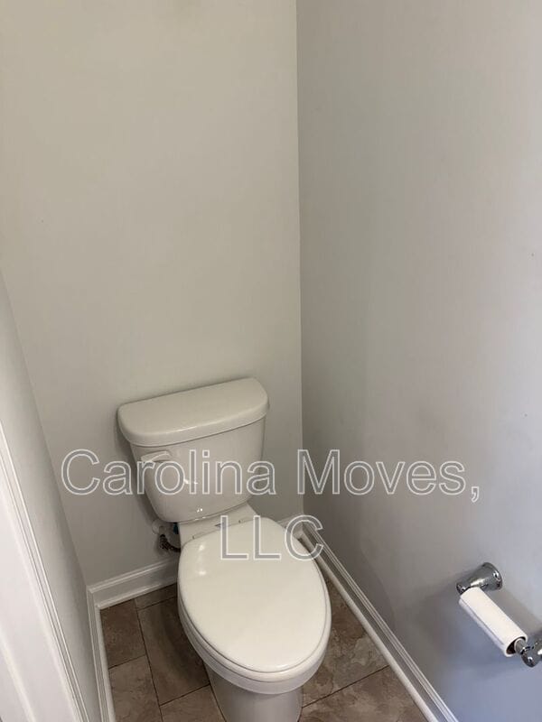 Building Photo - 649 Millsgate Cir