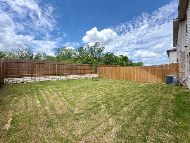 Building Photo - 14812 Afleet Alex St