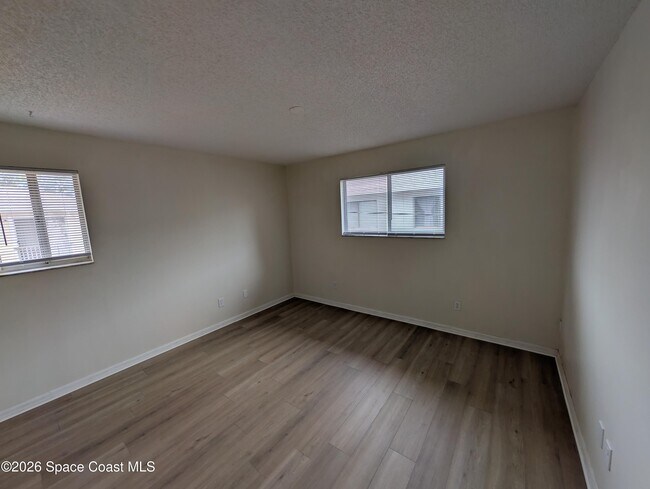 Building Photo - 225 Knox McRae Dr