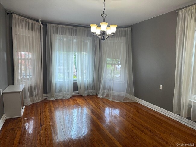 Building Photo - 42 Hill Terrace