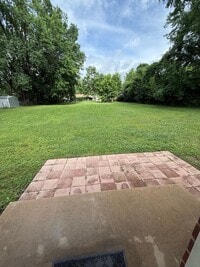 Building Photo - 3 Bed 2 Bath House with 1 Car Garage.  Total Electric. Yard Care Included.