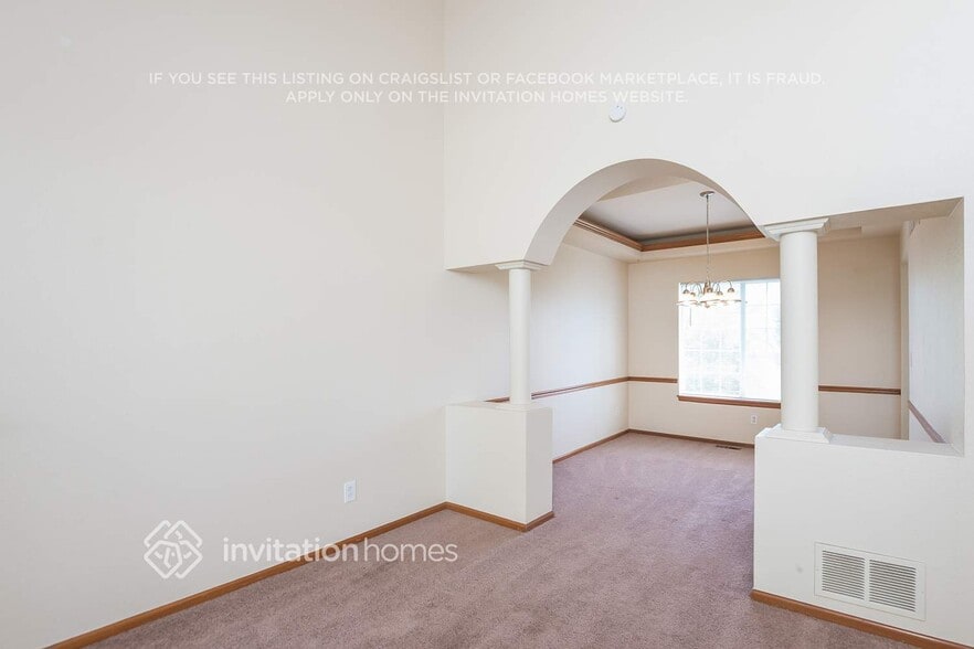 Building Photo - 14134 E Florida Pl