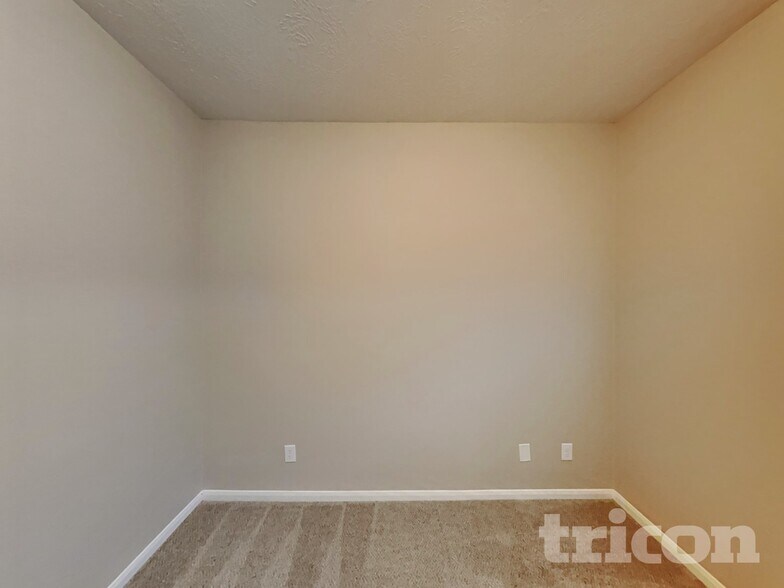 Building Photo - 16207 Augusta Oaks Court