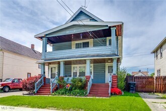 Building Photo - 3316 W 97th St