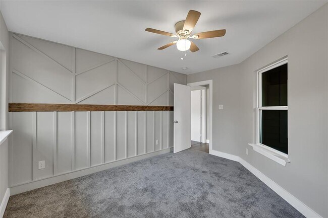 Building Photo - 1339 Coppercrest Dr