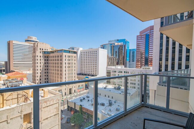 Building Photo - 101 N 1st Ave