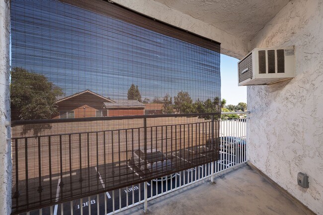Building Photo - 5252 Orange Ave