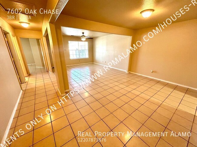 Building Photo - **APPLICATION RECEIVED** *MOVE IN SPECIAL*...