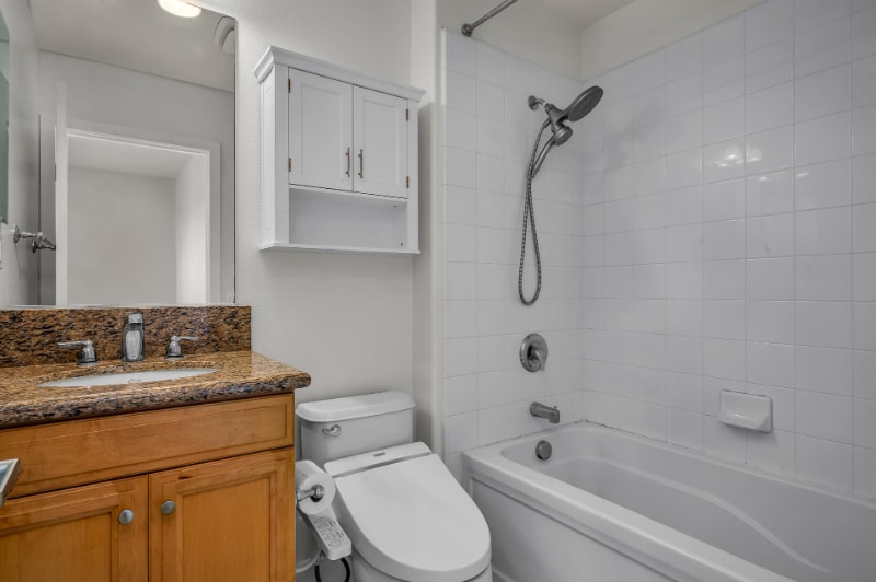 Building Photo - 5410 W 149th Pl